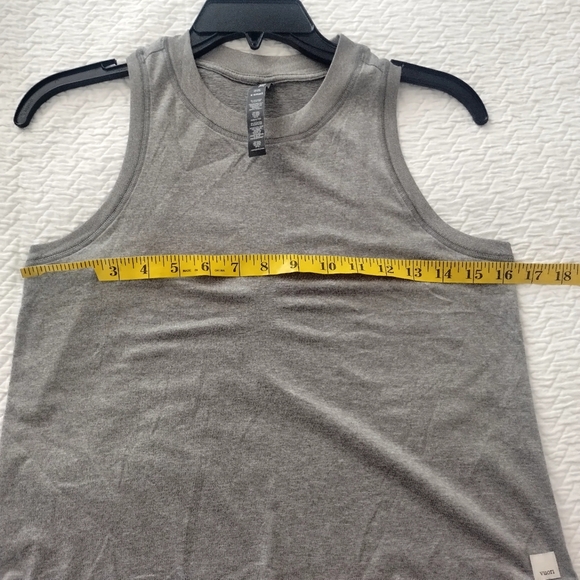 Vuori Energy Tank Top Heathered Grey Sleeveless Sz Xs - Picture 6 of 7